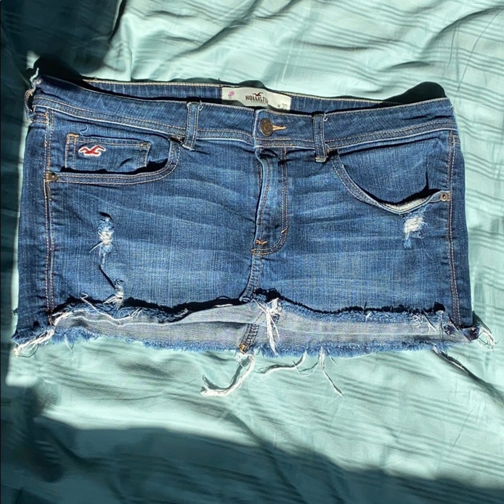 Hollister skirt